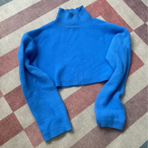 Zara Sweaters - Zara Sky Blue Knit Sweater